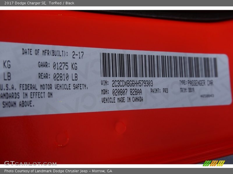 TorRed / Black 2017 Dodge Charger SE
