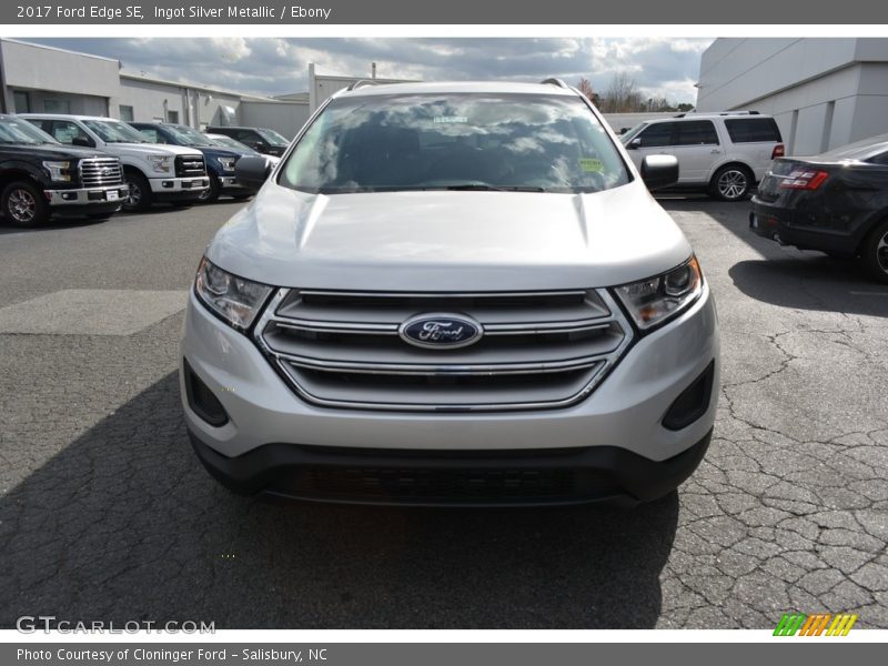 Ingot Silver Metallic / Ebony 2017 Ford Edge SE