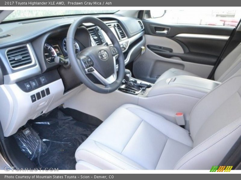 Predawn Gray Mica / Ash 2017 Toyota Highlander XLE AWD