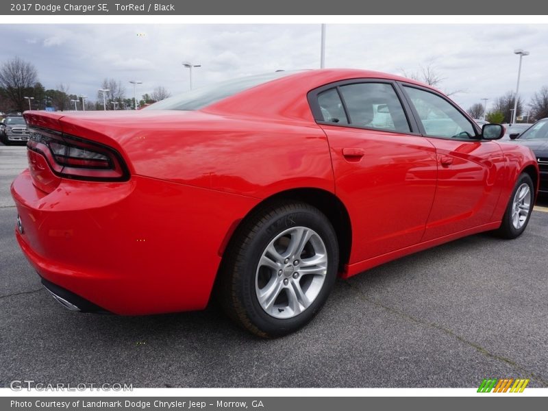 TorRed / Black 2017 Dodge Charger SE