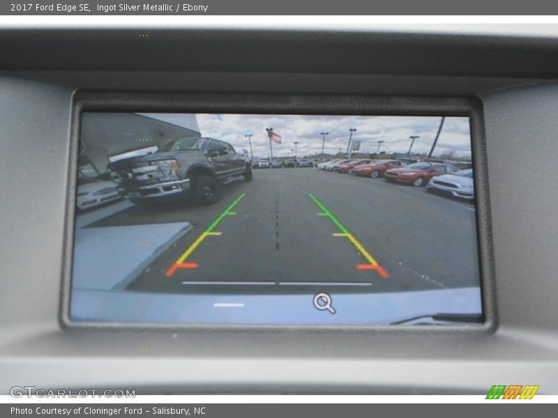 Ingot Silver Metallic / Ebony 2017 Ford Edge SE