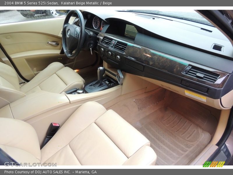 Kalahari Beige Metallic / Beige 2004 BMW 5 Series 525i Sedan