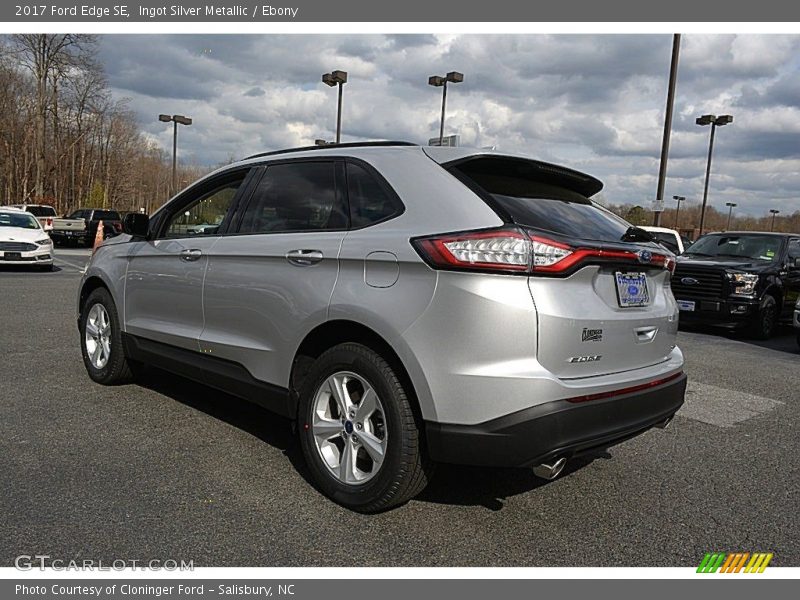 Ingot Silver Metallic / Ebony 2017 Ford Edge SE