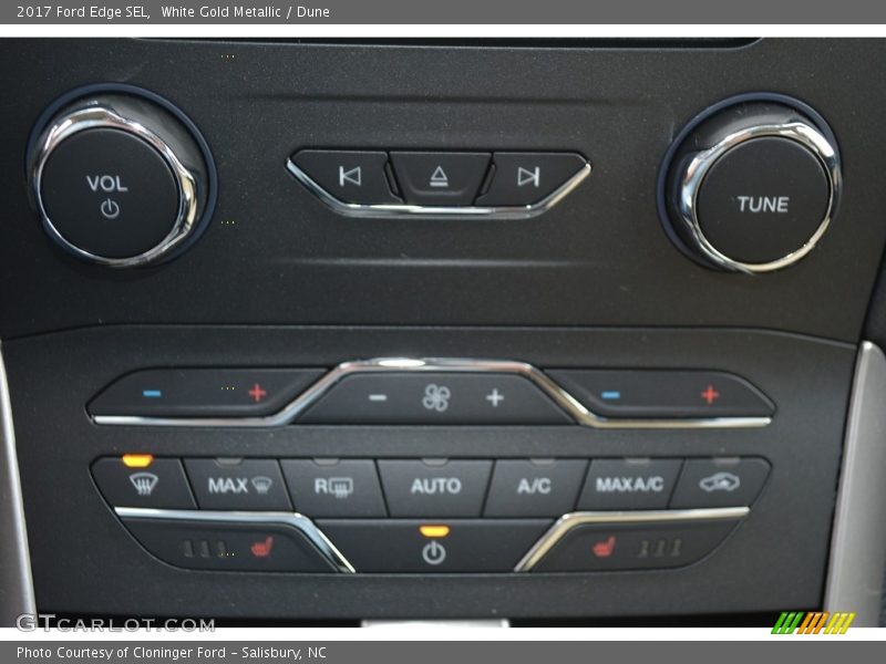 White Gold Metallic / Dune 2017 Ford Edge SEL