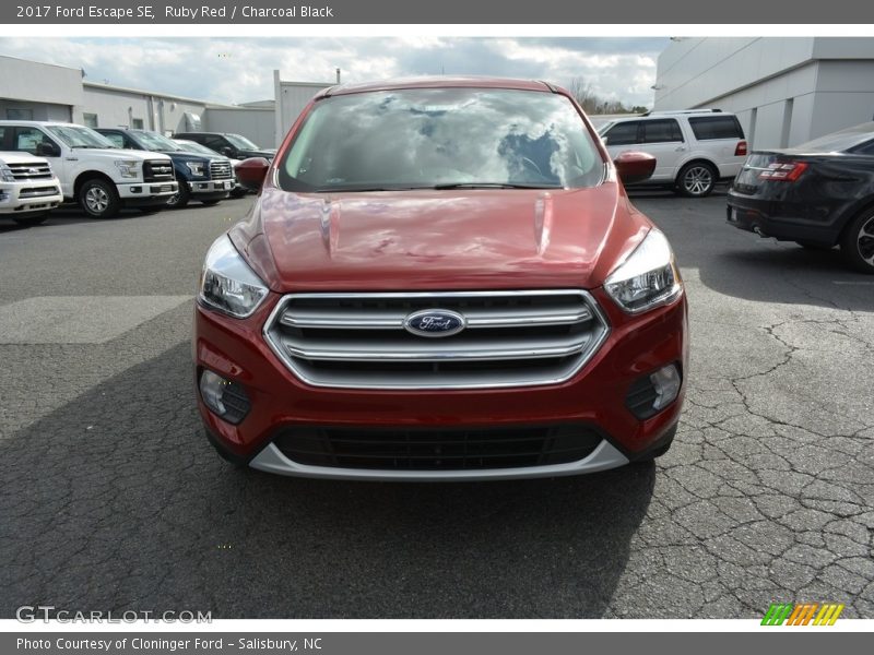 Ruby Red / Charcoal Black 2017 Ford Escape SE