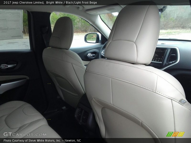 Bright White / Black/Light Frost Beige 2017 Jeep Cherokee Limited