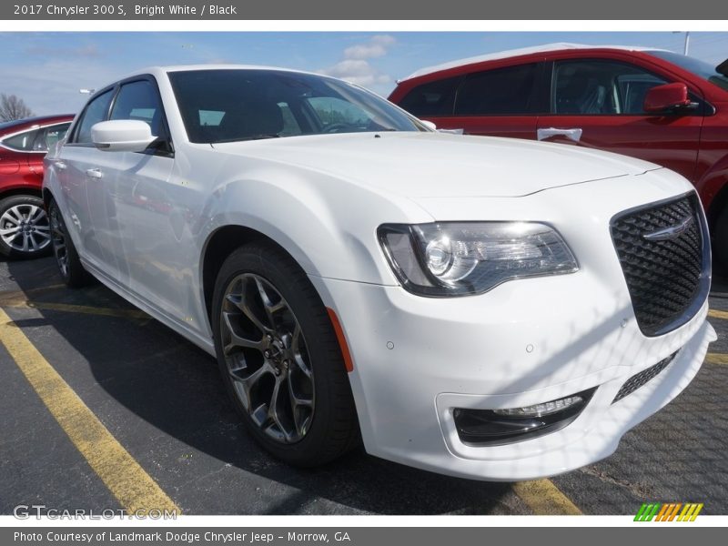 Bright White / Black 2017 Chrysler 300 S