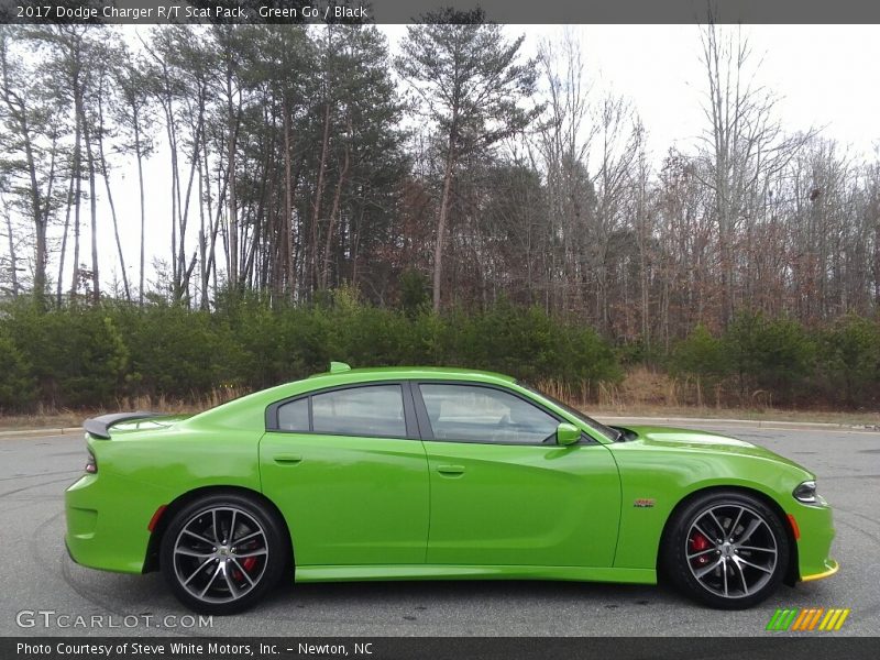 Green Go / Black 2017 Dodge Charger R/T Scat Pack