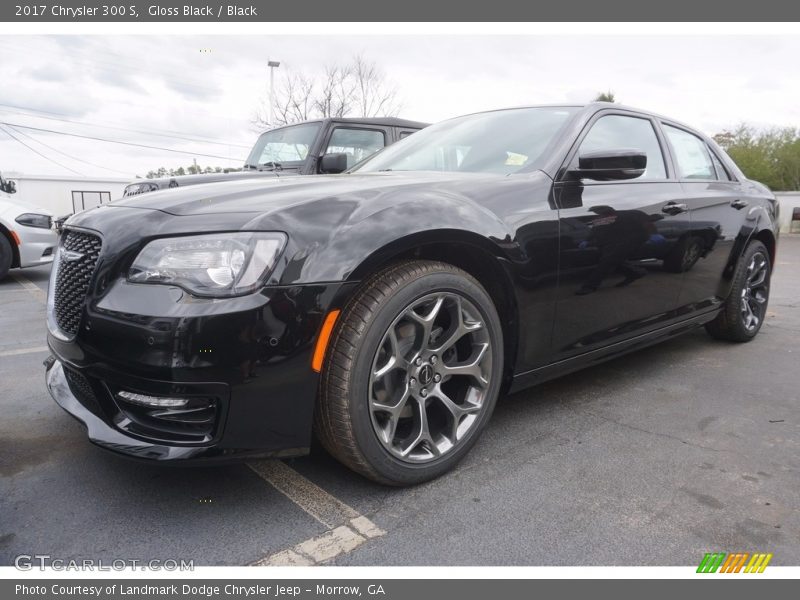 Gloss Black / Black 2017 Chrysler 300 S