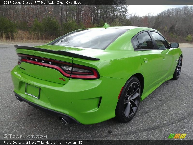 Green Go / Black 2017 Dodge Charger R/T Scat Pack