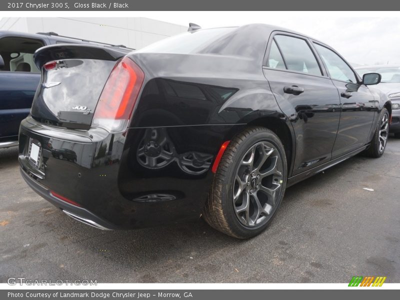 Gloss Black / Black 2017 Chrysler 300 S