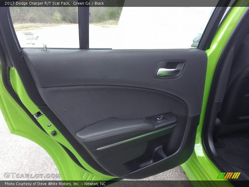 Green Go / Black 2017 Dodge Charger R/T Scat Pack