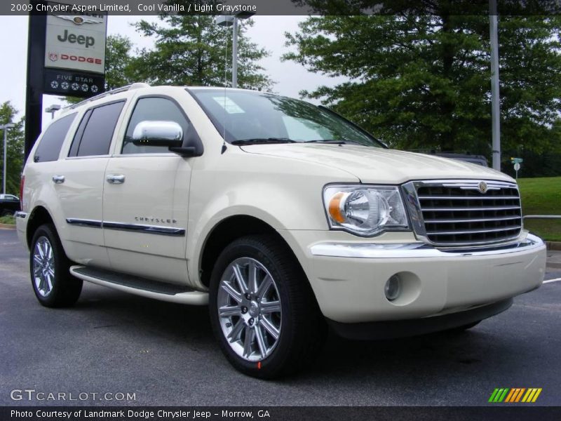 Cool Vanilla / Light Graystone 2009 Chrysler Aspen Limited