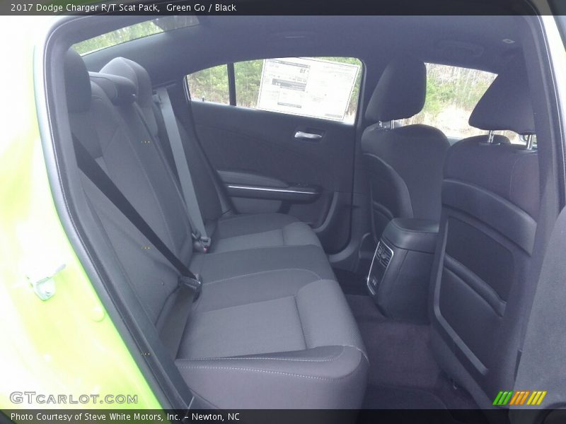 Green Go / Black 2017 Dodge Charger R/T Scat Pack