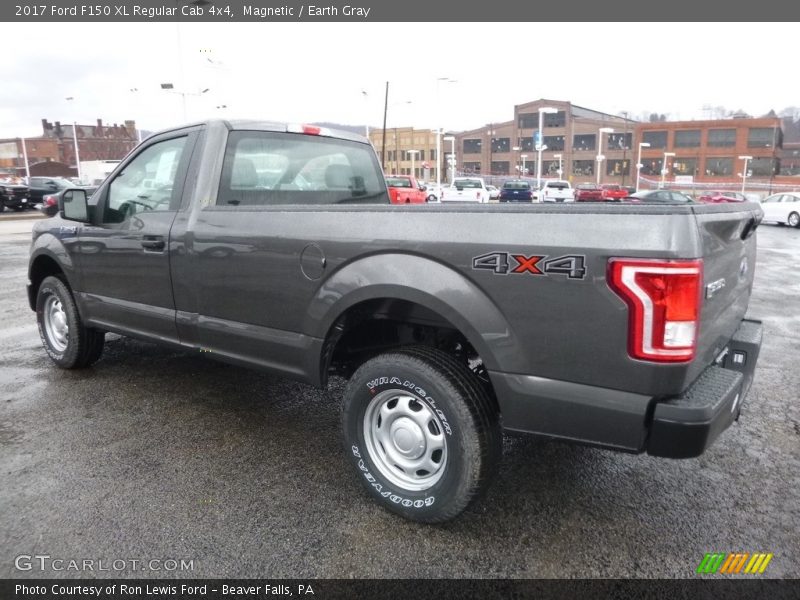 Magnetic / Earth Gray 2017 Ford F150 XL Regular Cab 4x4