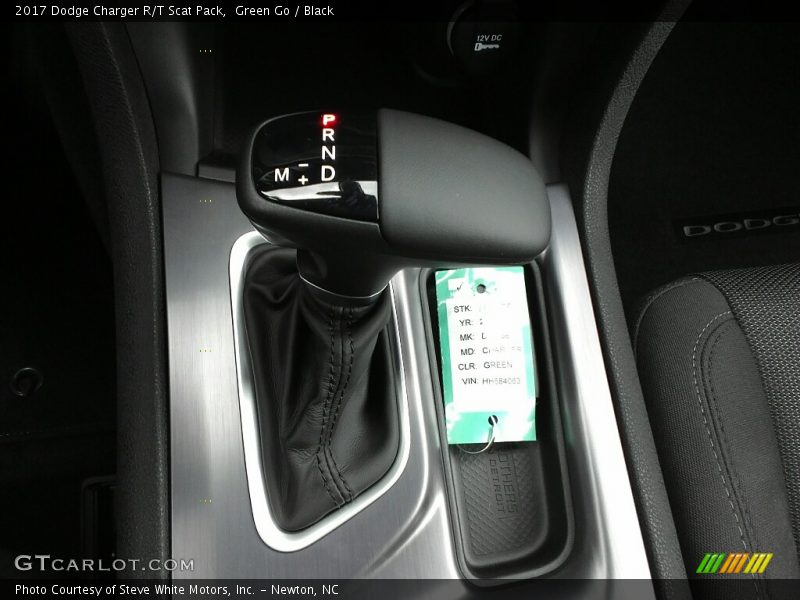 Green Go / Black 2017 Dodge Charger R/T Scat Pack