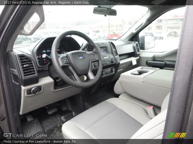 Magnetic / Earth Gray 2017 Ford F150 XL Regular Cab 4x4