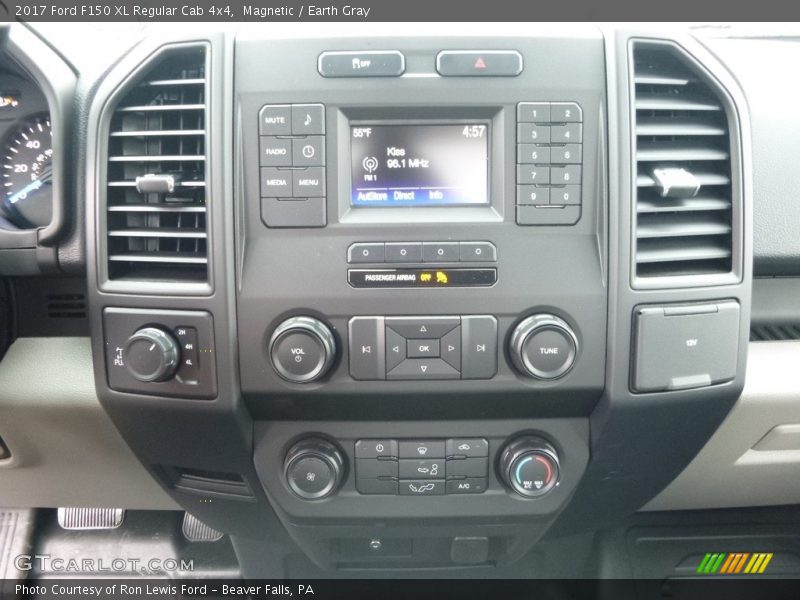 Magnetic / Earth Gray 2017 Ford F150 XL Regular Cab 4x4