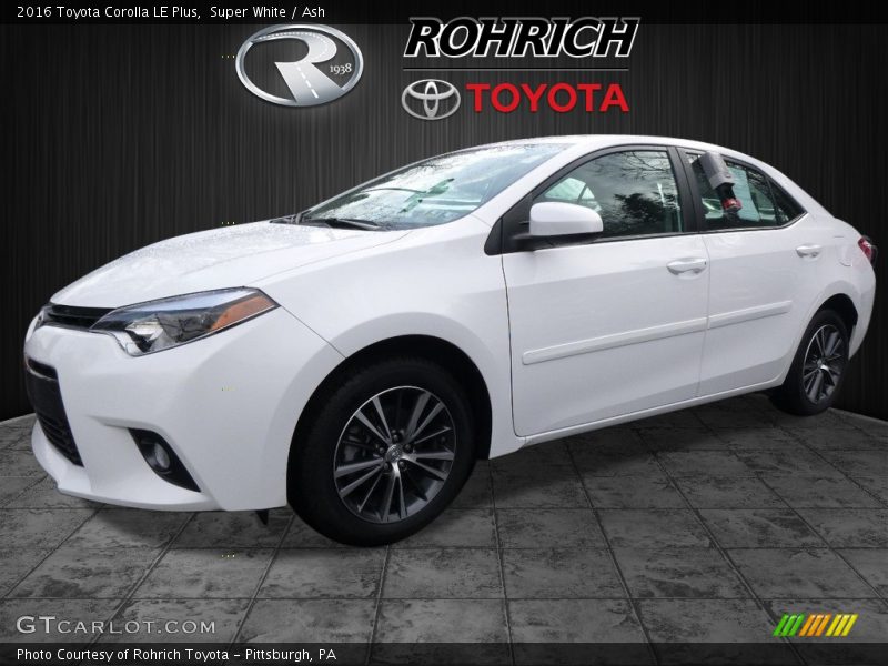 Super White / Ash 2016 Toyota Corolla LE Plus