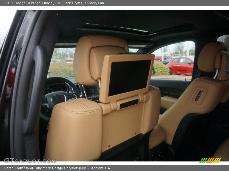 DB Black Crystal / Black/Tan 2017 Dodge Durango Citadel