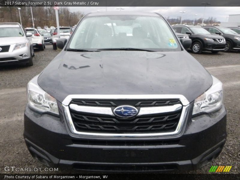Dark Gray Metallic / Gray 2017 Subaru Forester 2.5i