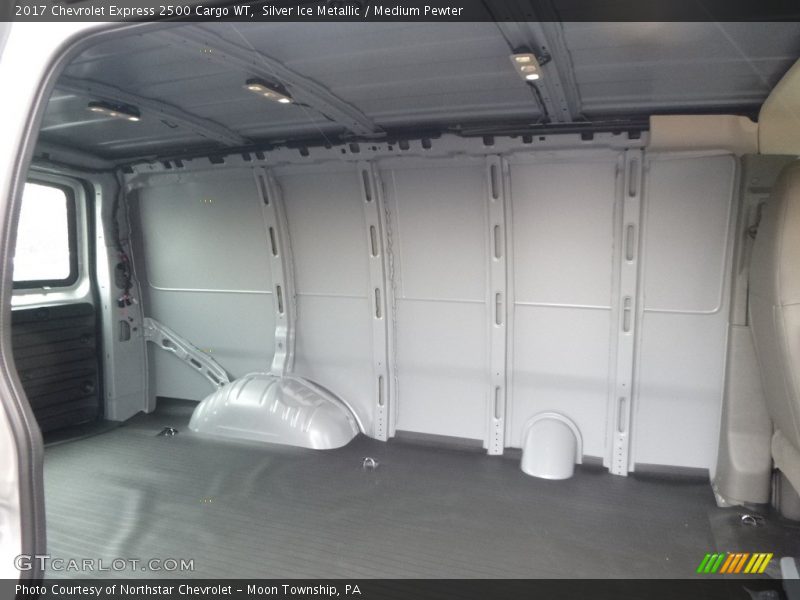 Silver Ice Metallic / Medium Pewter 2017 Chevrolet Express 2500 Cargo WT