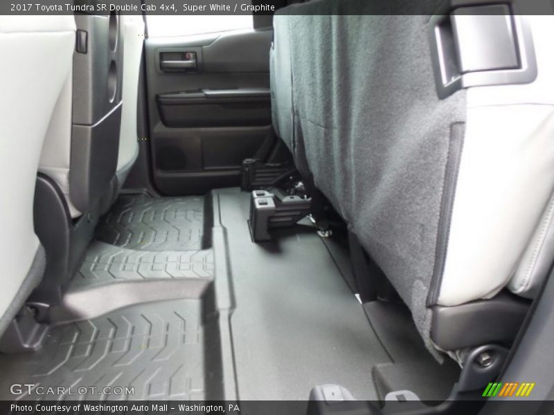 Super White / Graphite 2017 Toyota Tundra SR Double Cab 4x4