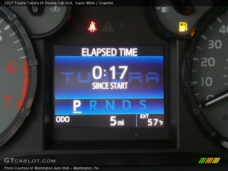 Super White / Graphite 2017 Toyota Tundra SR Double Cab 4x4