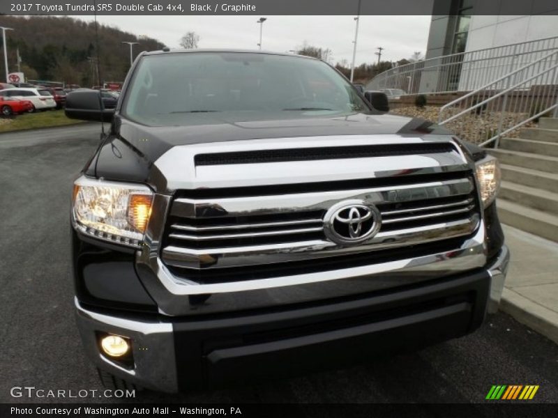 Black / Graphite 2017 Toyota Tundra SR5 Double Cab 4x4