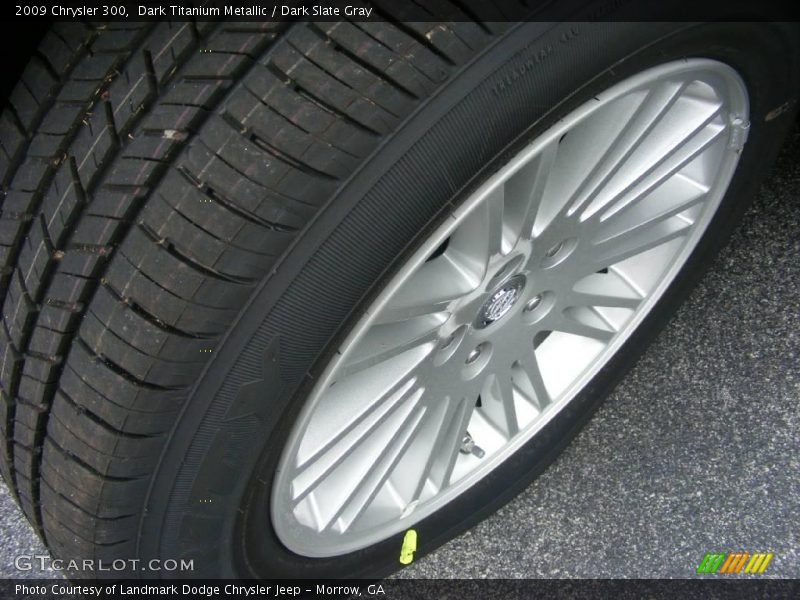 Dark Titanium Metallic / Dark Slate Gray 2009 Chrysler 300