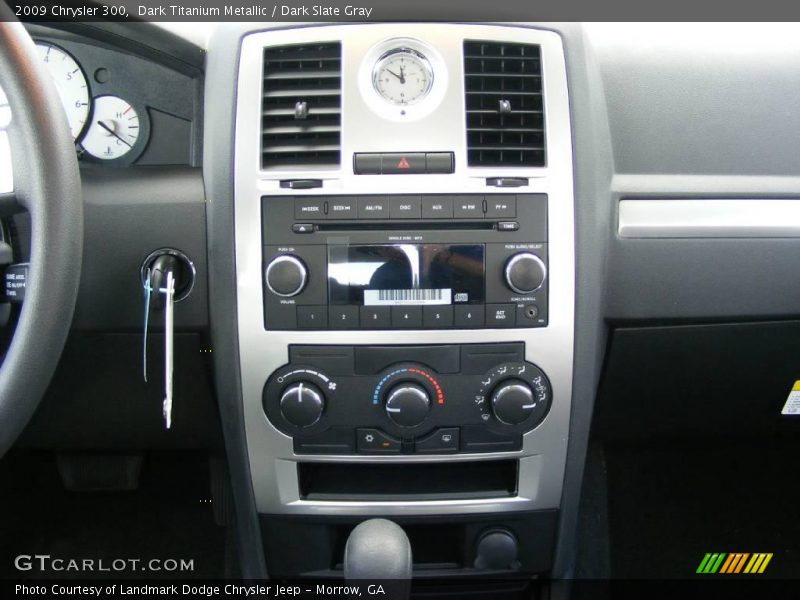 Dark Titanium Metallic / Dark Slate Gray 2009 Chrysler 300