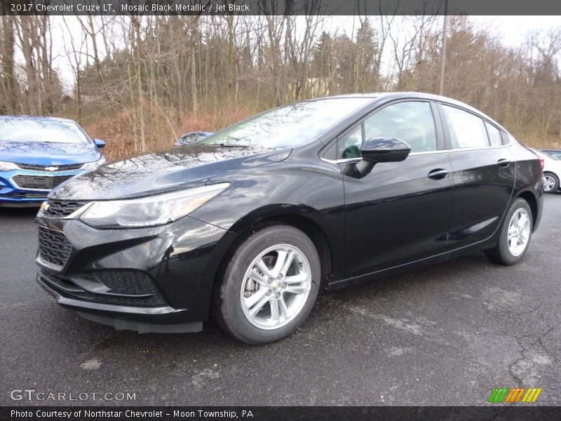 Mosaic Black Metallic / Jet Black 2017 Chevrolet Cruze LT