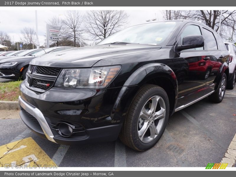 Front 3/4 View of 2017 Journey Crossroad