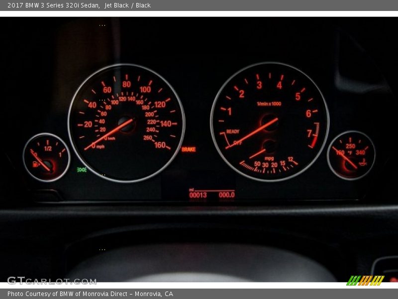 Jet Black / Black 2017 BMW 3 Series 320i Sedan