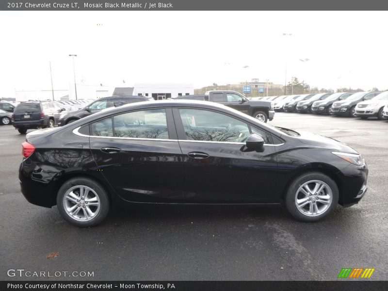 Mosaic Black Metallic / Jet Black 2017 Chevrolet Cruze LT