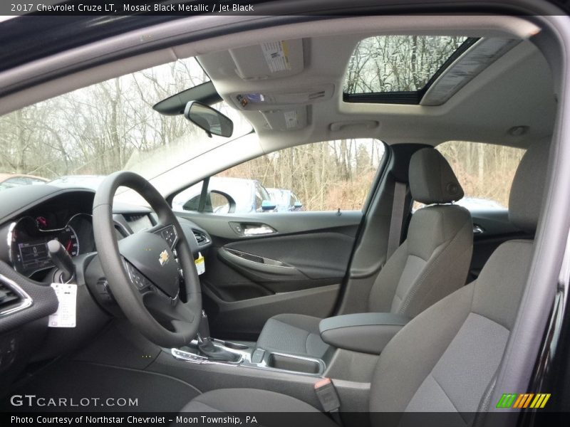 Mosaic Black Metallic / Jet Black 2017 Chevrolet Cruze LT