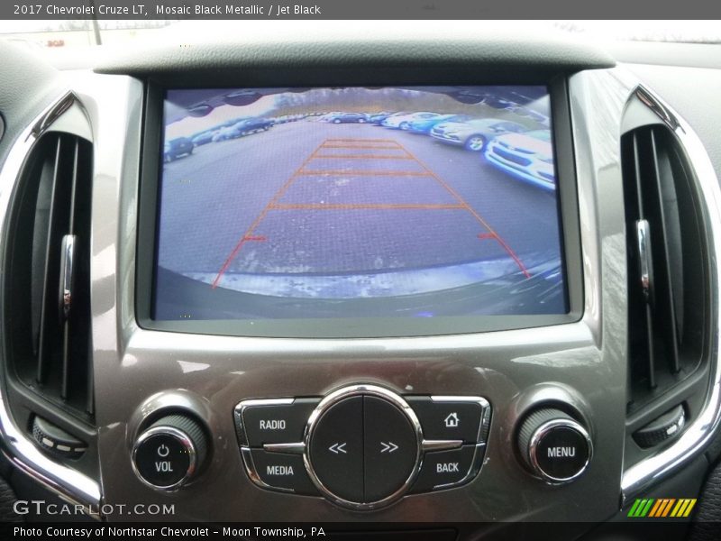 Mosaic Black Metallic / Jet Black 2017 Chevrolet Cruze LT