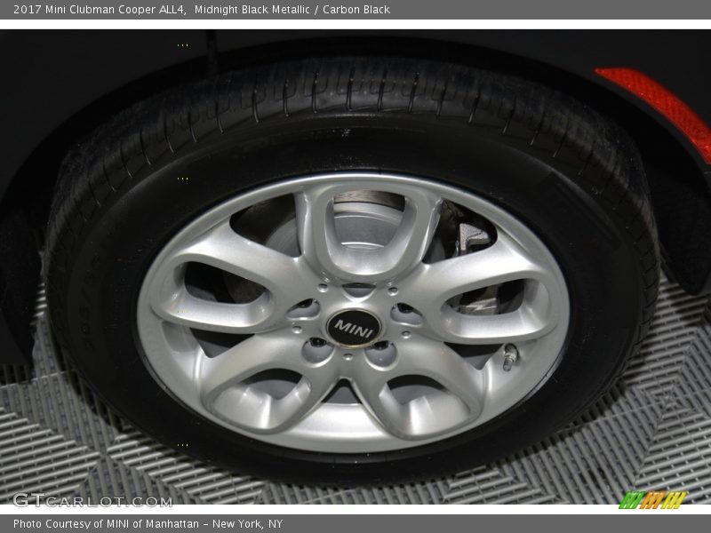 Midnight Black Metallic / Carbon Black 2017 Mini Clubman Cooper ALL4