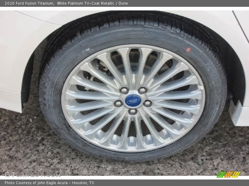 White Platinum Tri-Coat Metallic / Dune 2016 Ford Fusion Titanium