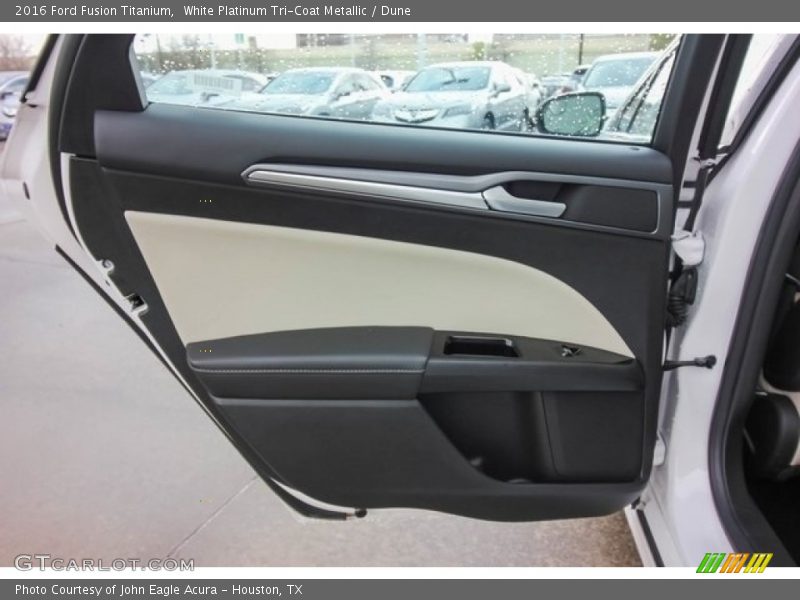 White Platinum Tri-Coat Metallic / Dune 2016 Ford Fusion Titanium