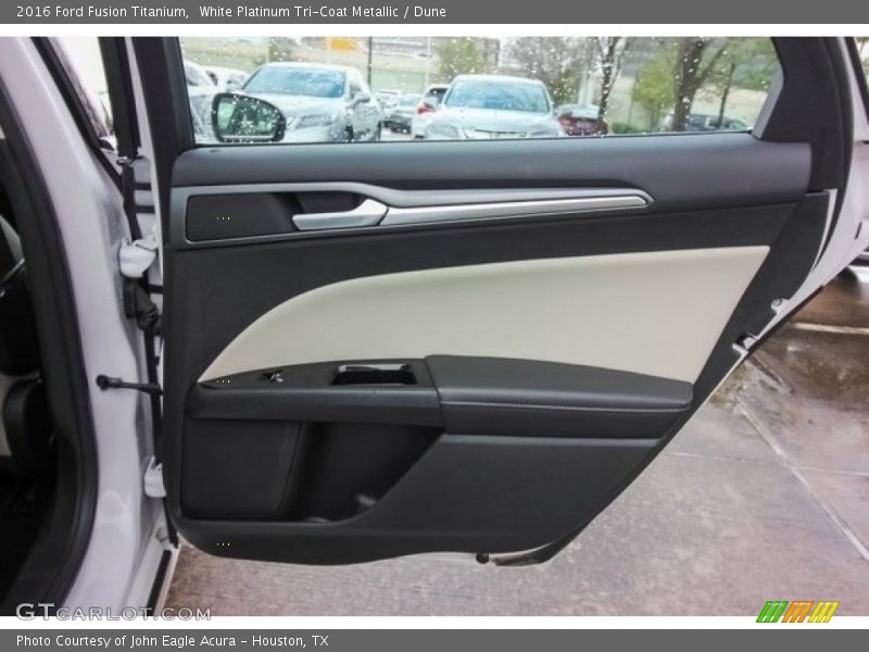 White Platinum Tri-Coat Metallic / Dune 2016 Ford Fusion Titanium