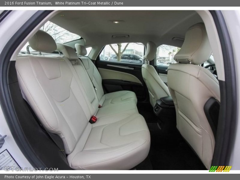 White Platinum Tri-Coat Metallic / Dune 2016 Ford Fusion Titanium