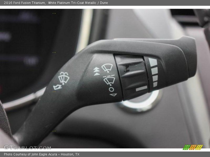 White Platinum Tri-Coat Metallic / Dune 2016 Ford Fusion Titanium