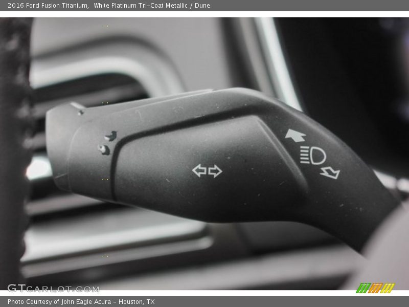 White Platinum Tri-Coat Metallic / Dune 2016 Ford Fusion Titanium