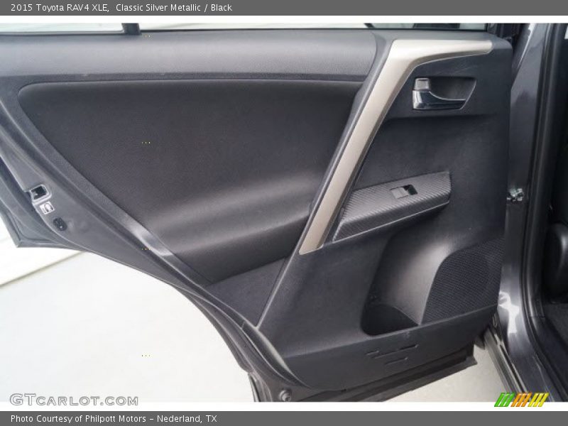 Classic Silver Metallic / Black 2015 Toyota RAV4 XLE
