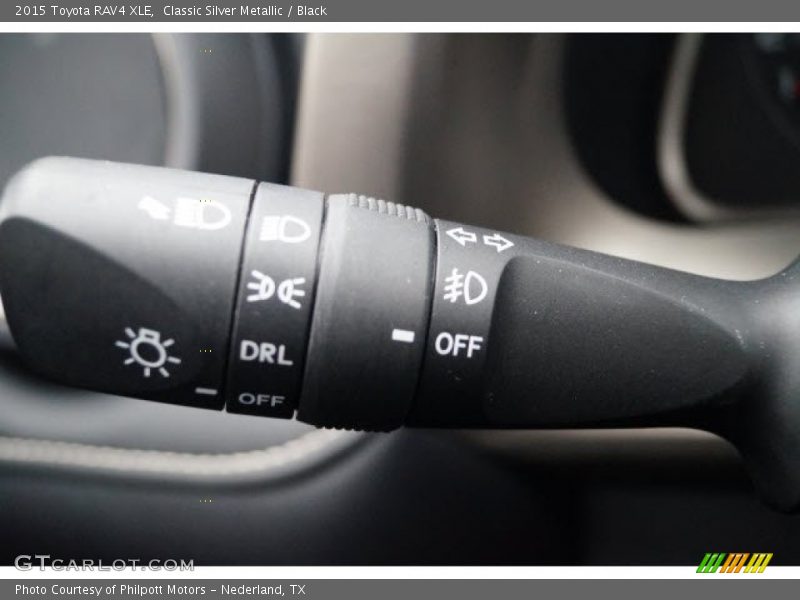 Classic Silver Metallic / Black 2015 Toyota RAV4 XLE