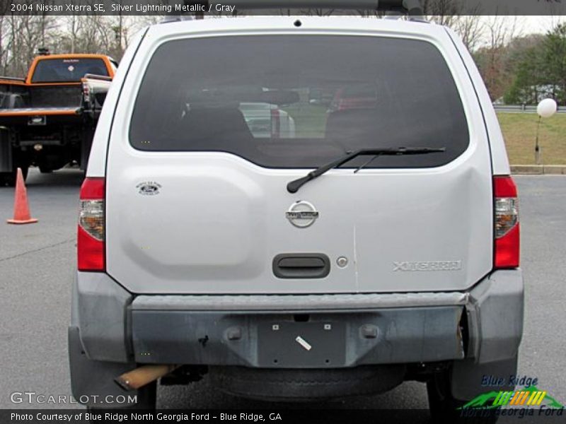 Silver Lightning Metallic / Gray 2004 Nissan Xterra SE