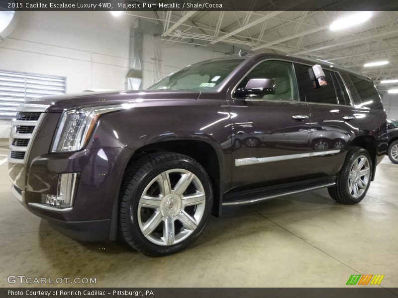 Front 3/4 View of 2015 Escalade Luxury 4WD