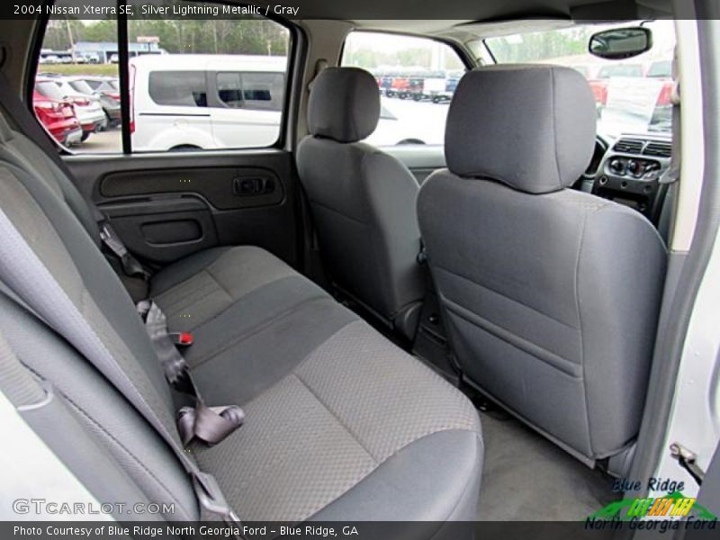 Silver Lightning Metallic / Gray 2004 Nissan Xterra SE