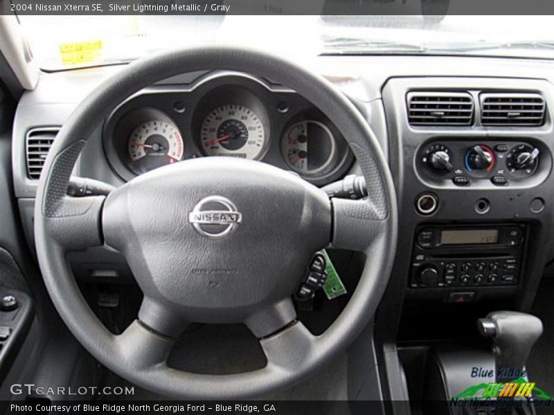 Silver Lightning Metallic / Gray 2004 Nissan Xterra SE